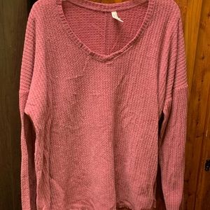 Cute pink/purple top